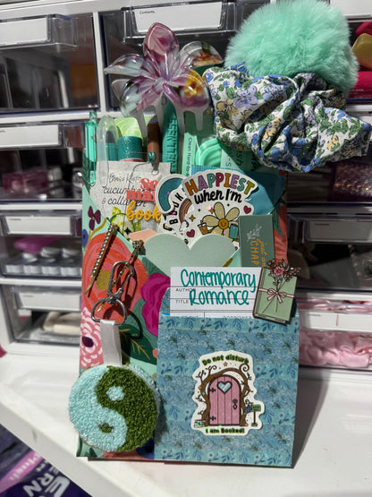 Blind Date With A Book: Custom Orders